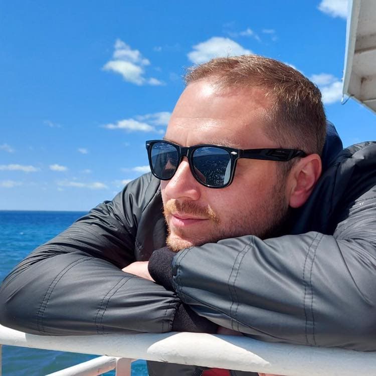 Дмитро Карягін